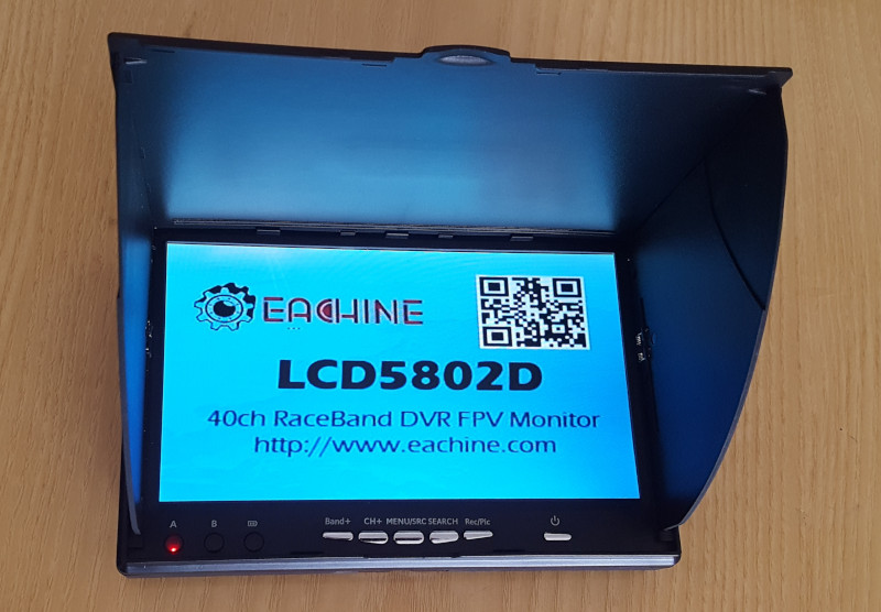 Eachine LCD5802D Welcome Screen